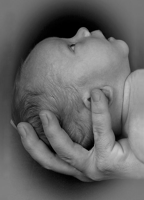 Gentle Beginnings: A Guide to Newborn Scalp Care