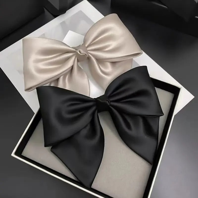 Black and cream colored Bow Barrettes for Kids